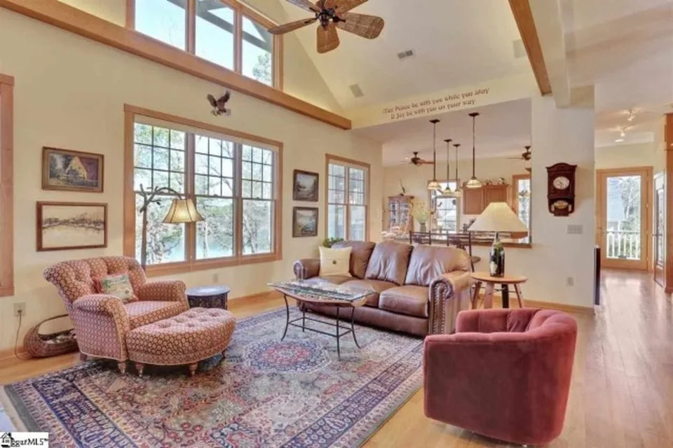 Lake Keowee Oak Pointe by The Arnold Corp. - Photo 6