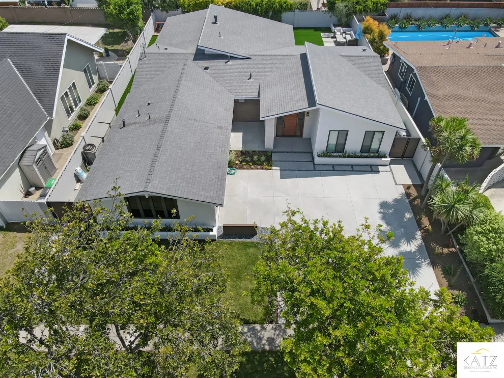 Rossmoor Home Renovation and Expansion by Katz Design & Builders Inc. - Photo 8