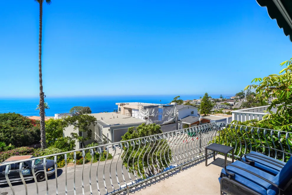 Laguna Beach, CA Home Renovation by Katz Design & Builders Inc. - Photo 24