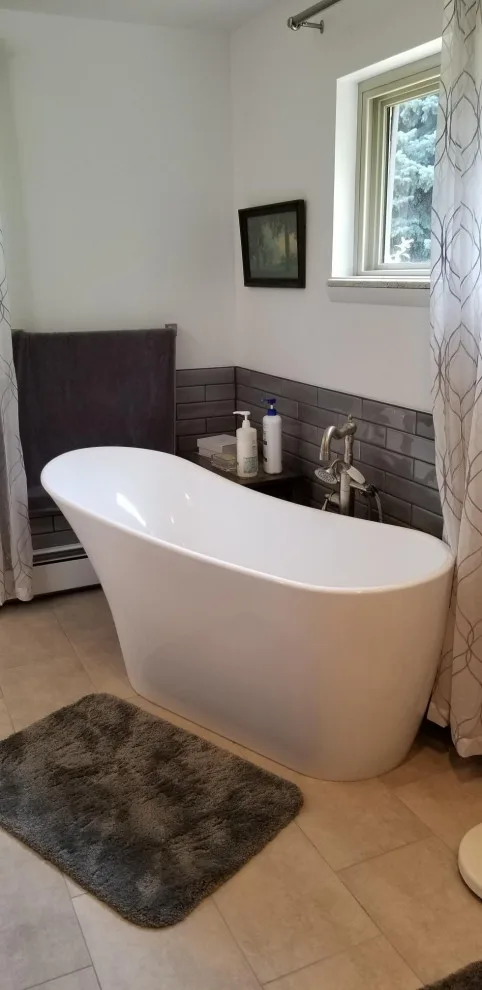 Residential Renovation by Mark Hammer Construction LTD. - Photo 9