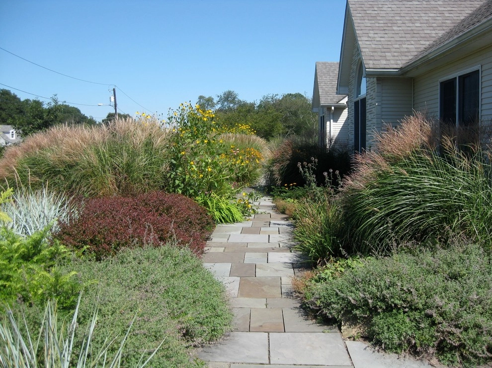 Seasonal Color by City & Estate Gardener - Photo 12