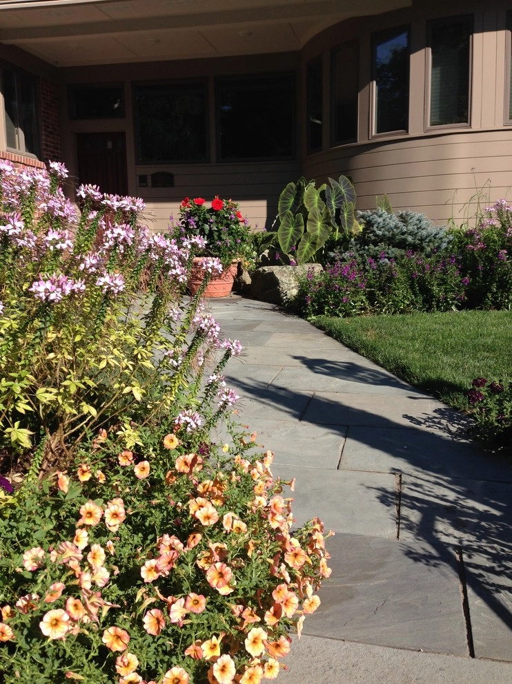 Seasonal Color by City & Estate Gardener - Photo 25