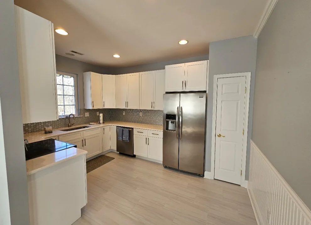 Contemporary Kitchen Renovations by Crown Contracting Services - Photo 5