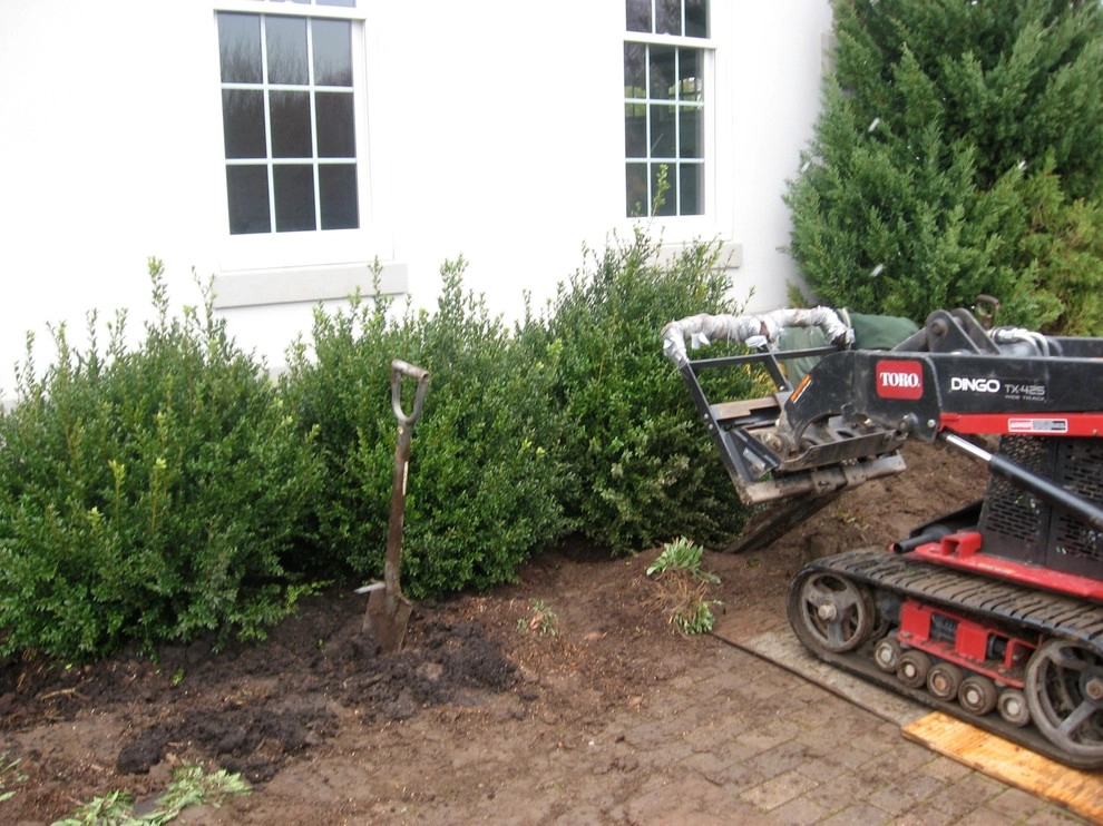 landscape construction by City & Estate Gardener - Photo 8