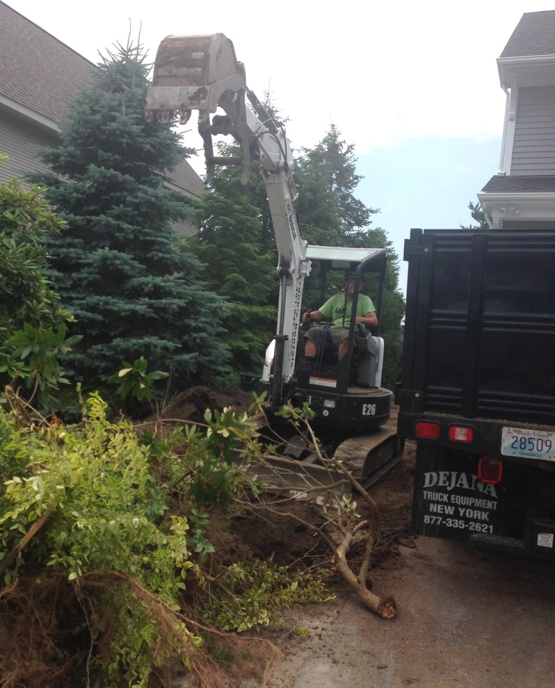 landscape construction by City & Estate Gardener - Photo 11
