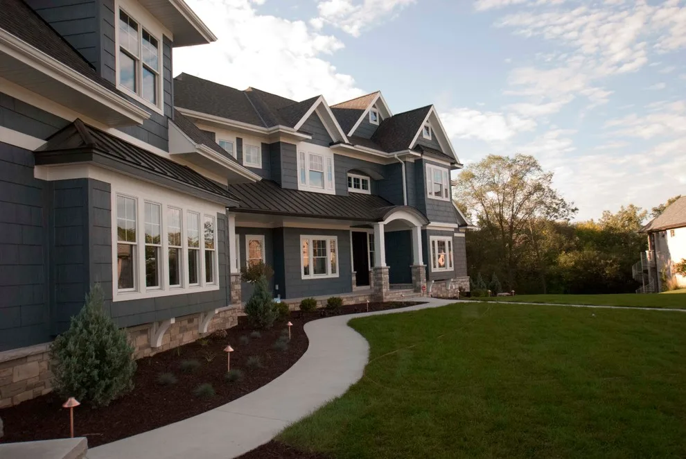 Classic Residence by C & C Custom Builders - Photo 4