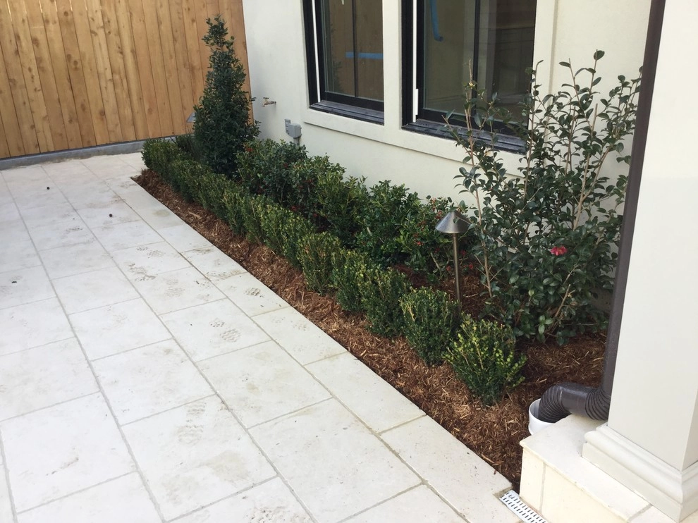 Old Metairie Design / Installation by Clean Cut Landscape Co - Photo 7