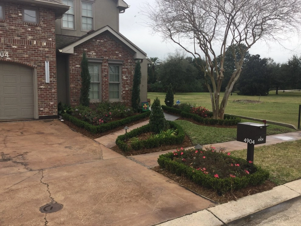 Metairie landscape design and installation by Clean Cut Landscape Co - Photo 3