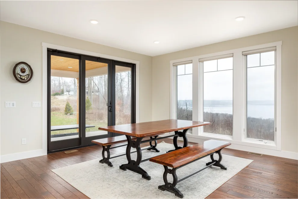 Hilltop Home by CMB Construction - Photo 6