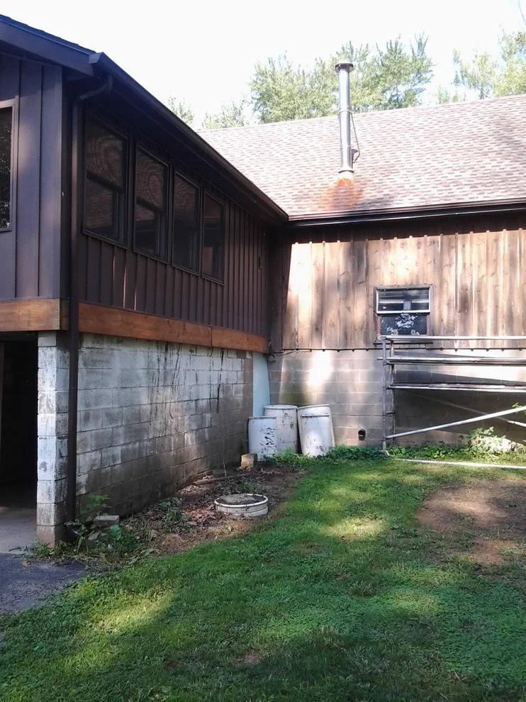 home repainting by Thomas Dreistadt Enterprises - Photo 15