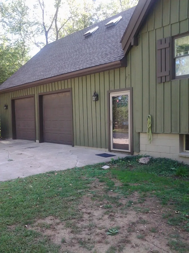 home repainting by Thomas Dreistadt Enterprises - Photo 4