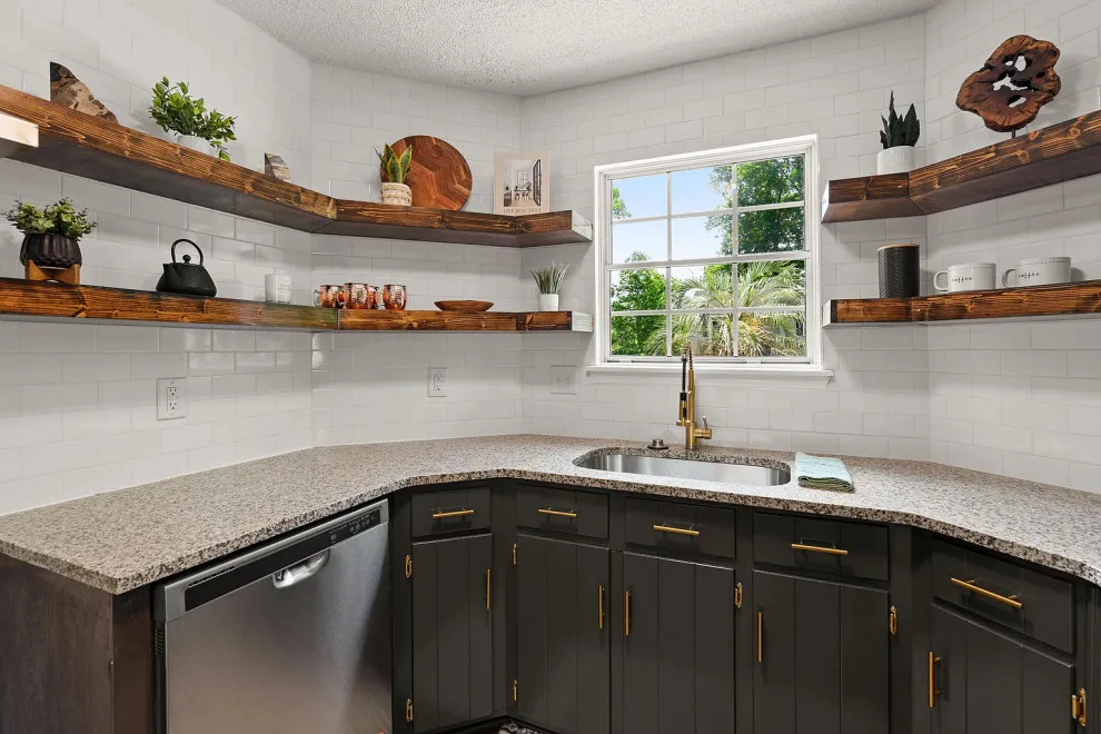 Modern Coastal Renovation by Southern Harbor Construction LLC - Photo 2