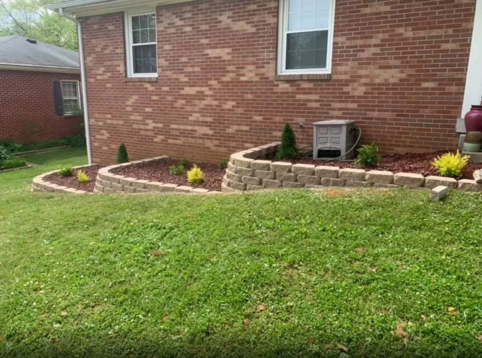 Harrinson's Landscaping - Photo 6
