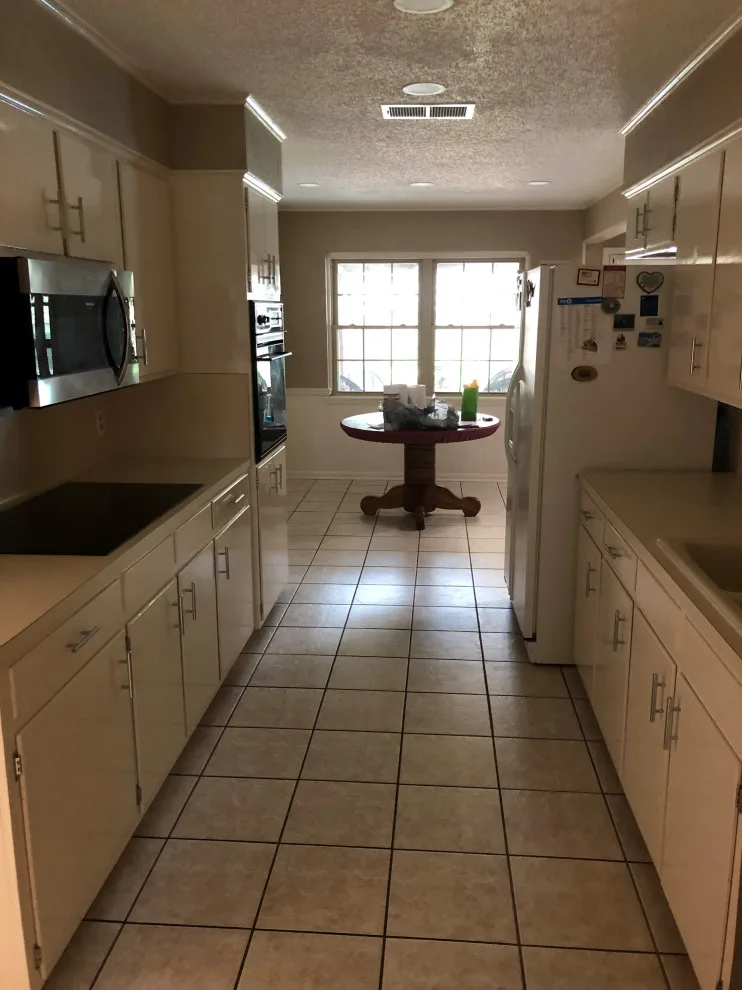 Interior Paint Revamp by Noonday General Contractors - Photo 4