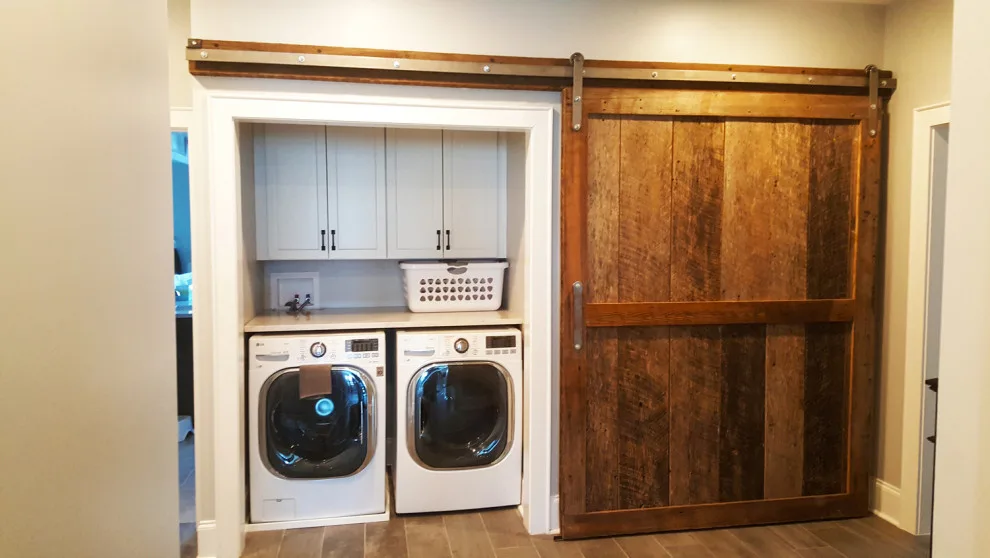 Hayes Custom Interiors - Photo 12