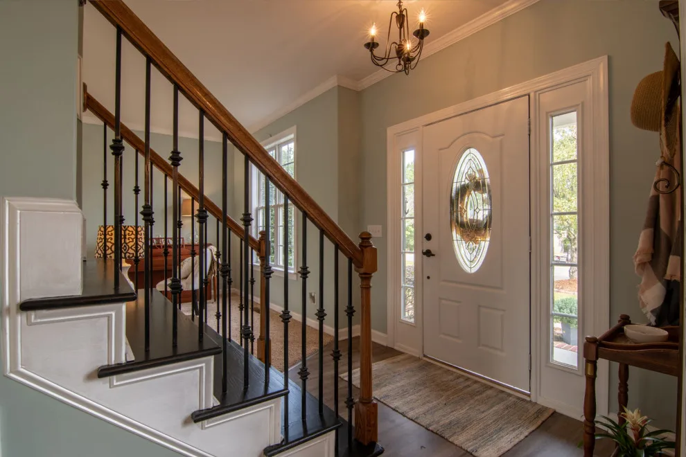 Interior Decor Painting by Alfaro Home Improvement And Painting LLC - Photo 5