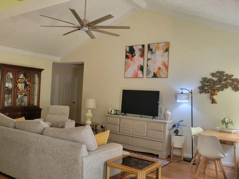 Oak Hurst Interior Painting by Novo Remodeling Inc - Photo 3