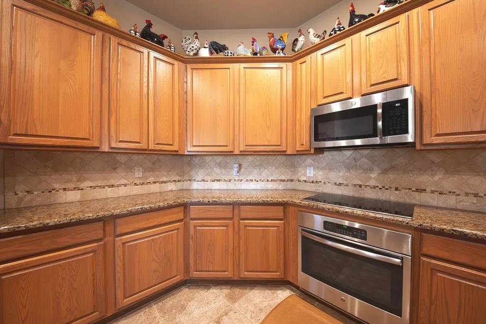 Home Kitchen Renovation Initiatives by Renovate Paint And Design - Photo 8
