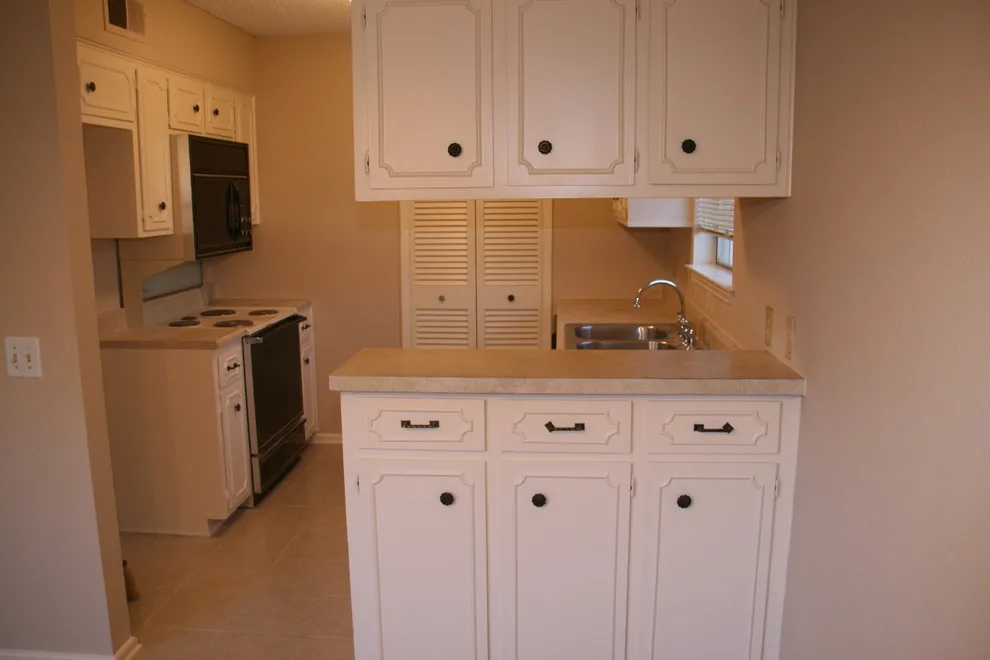 Home Kitchen Renovation Initiatives by Renovate Paint And Design - Photo 22