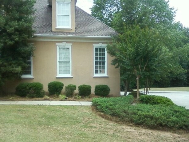 Colton Boy Lawn & Landscaping - Photo 9
