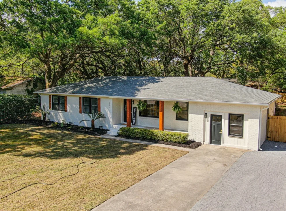 Modern Island Home Revamp by Southern Harbor Construction LLC - Photo 20