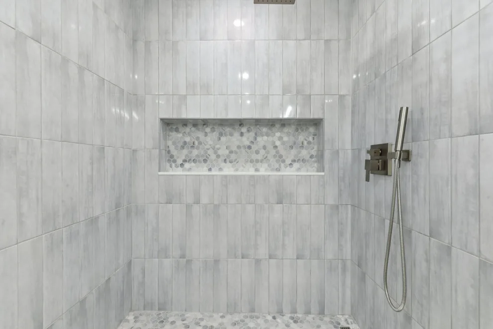 Gem by MGI Construction - Photo 7