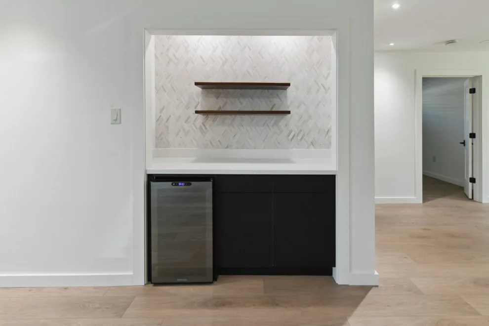 Gem by MGI Construction - Photo 2