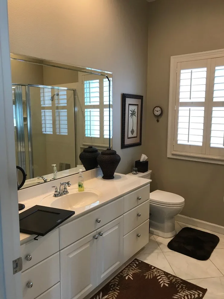Contemporary Bathroom Design by J&J Carpet One Floor & Home - Photo 4