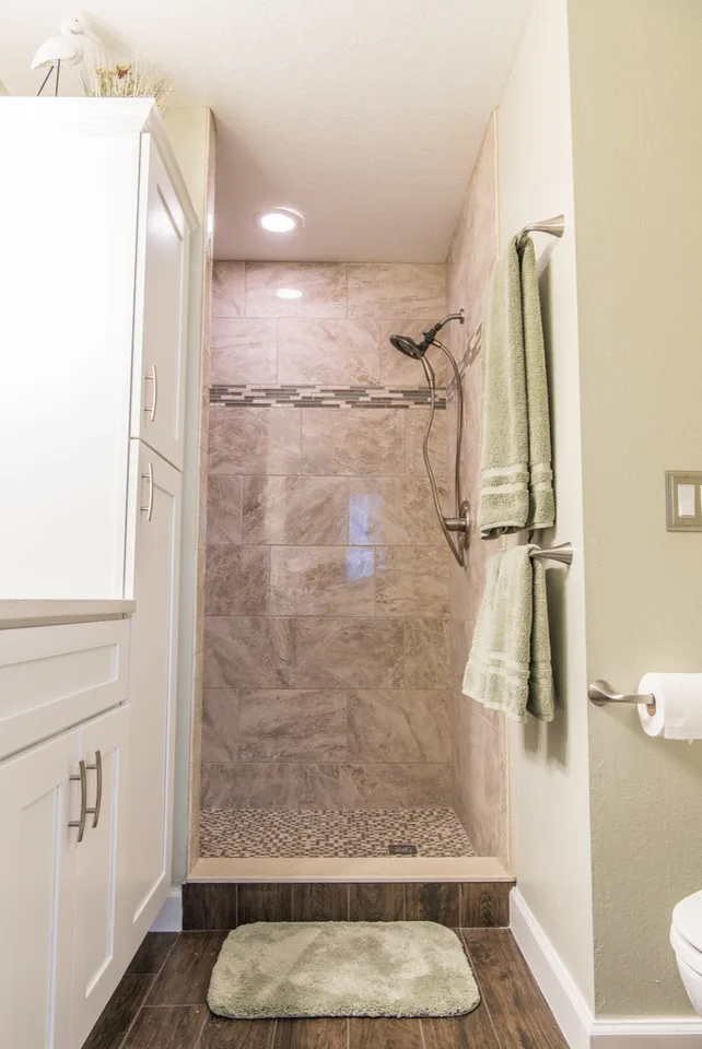 Relaxed and Cozy Main Bathroom by J&J Carpet One Floor & Home - Photo 2