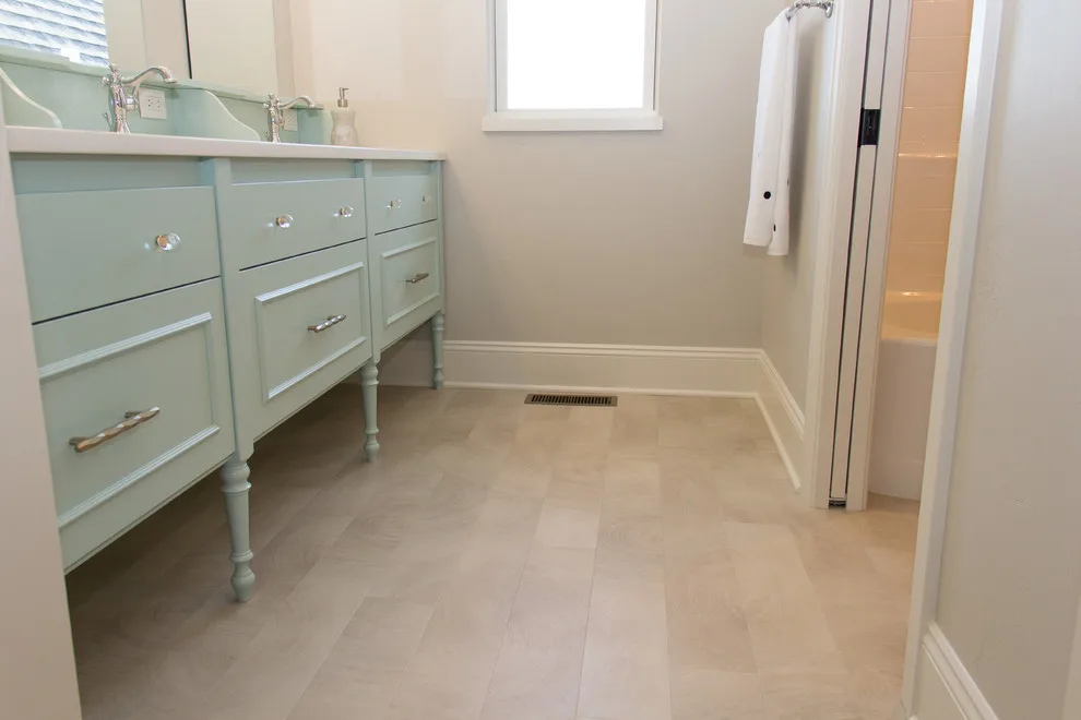 A Contemporary Approach to Shabby Chic by H.J. Martin And Son - Photo 4