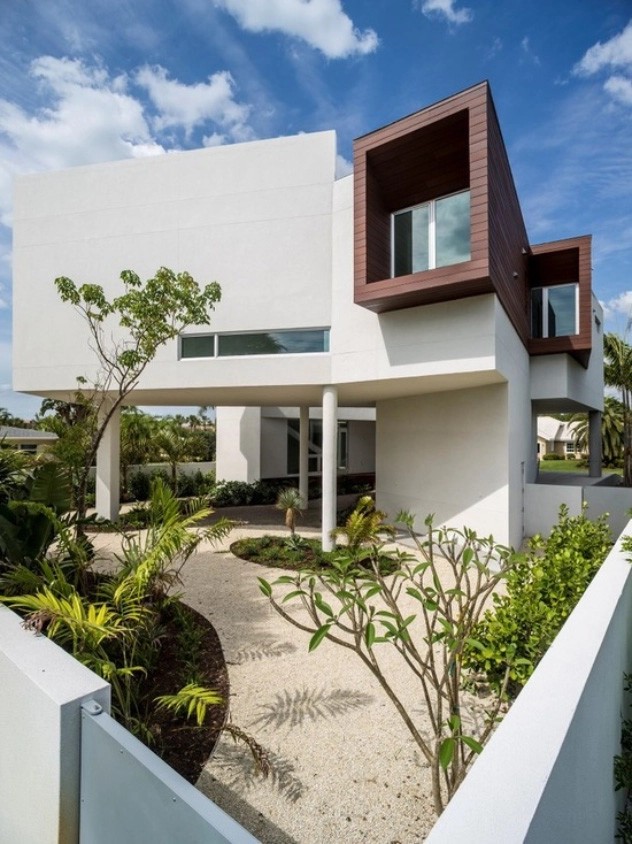 Venice Beach Modern by BORDEN Landscape Design - Photo 2