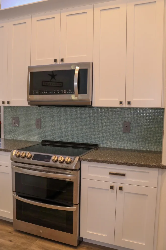 Classic Culinary Space by J&J Carpet One Floor & Home - Photo 10