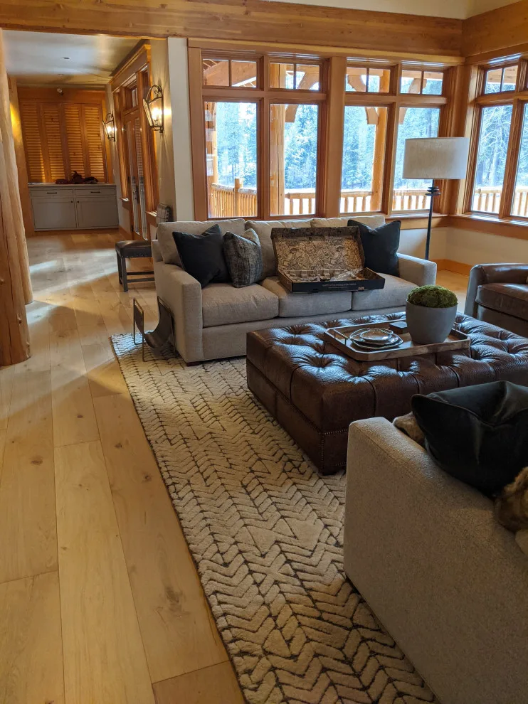 Columbia River Interiors - Photo 4