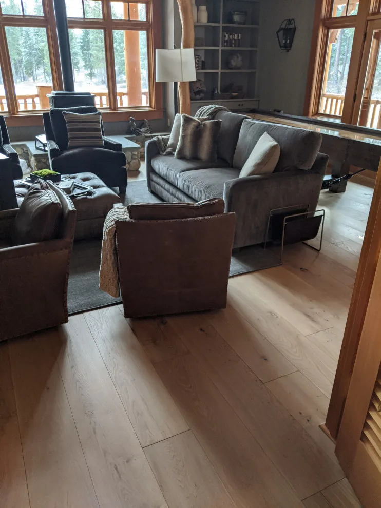 Columbia River Interiors - Photo 10