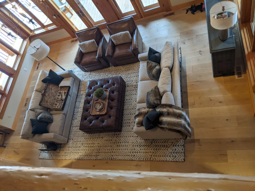 Columbia River Interiors - Photo 9