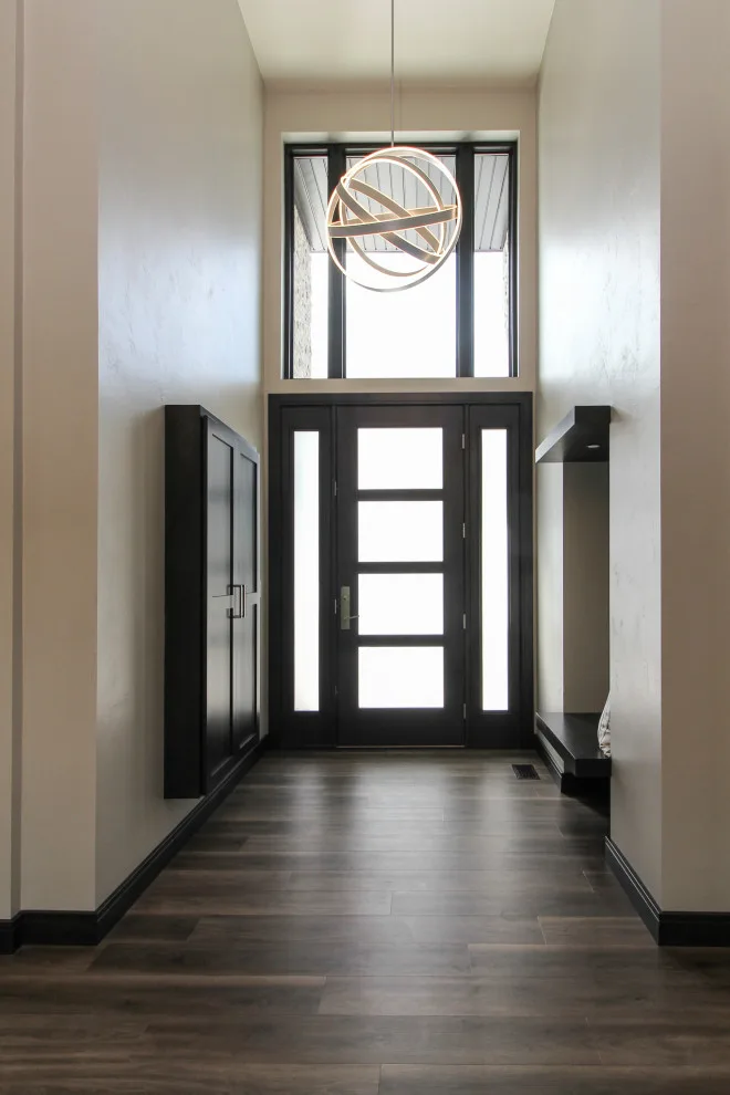Elegant and Contemporary Residence by H.J. Martin And Son - Photo 3