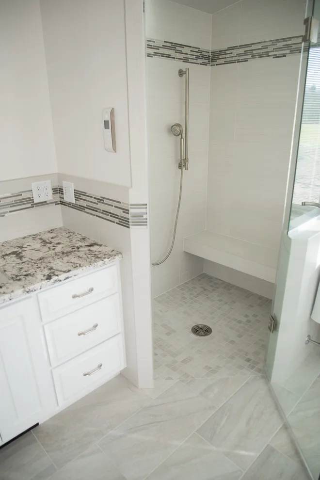Luminous and Spacious by H.J. Martin And Son - Photo 6