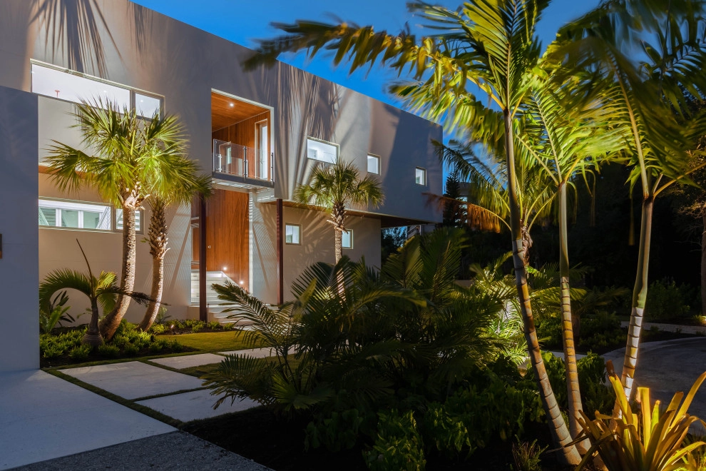 Siesta Key Modern II by BORDEN Landscape Design - Photo 4