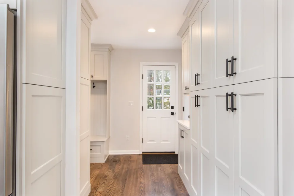 Simplicity Farmhouse Kitchen by Robinwood Kitchens - Photo 6