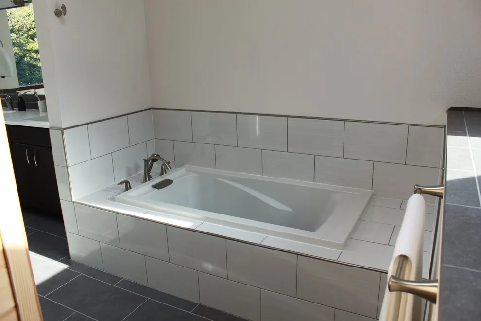 Bruce Roberts Company - Photo 5