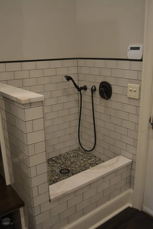 Northshore Entryway by Kitchen Gallery LLC - Photo 12