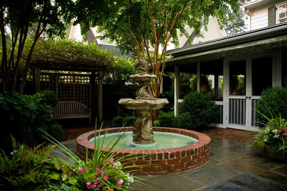 MYERS PARK CHARLESTON COURTYARD by Coogan's Design Build - Photo 17