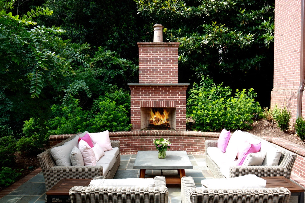 CHARMING SOUTHERN COURTYARD by Coogan's Design Build - Photo 3