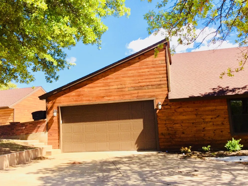 Eichorn Construction - Photo 8