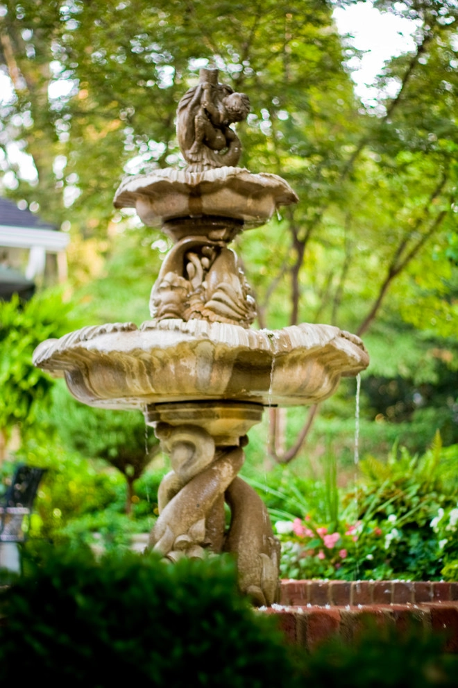 MYERS PARK CHARLESTON COURTYARD by Coogan's Design Build - Photo 14