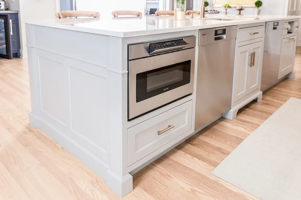 Lyme Shore Relaxed Style by Covenant Kitchens & Baths, Inc. - Photo 5