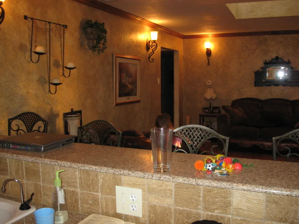Vintage-inspired renovation by Knight Residential Services - Photo 3