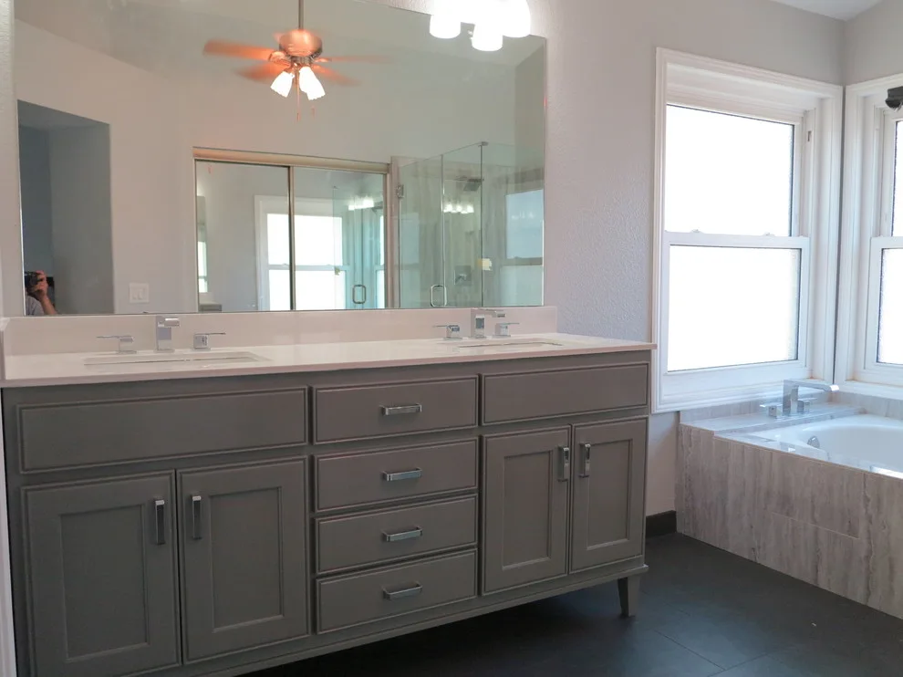 Ontario Luxury Bathroom by SNC Construction & Home Improvements INC. - Photo 3