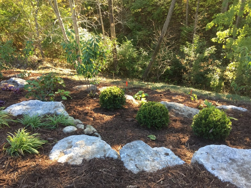 Signature Dr Hillside by Country Club Landscaping - Photo 7