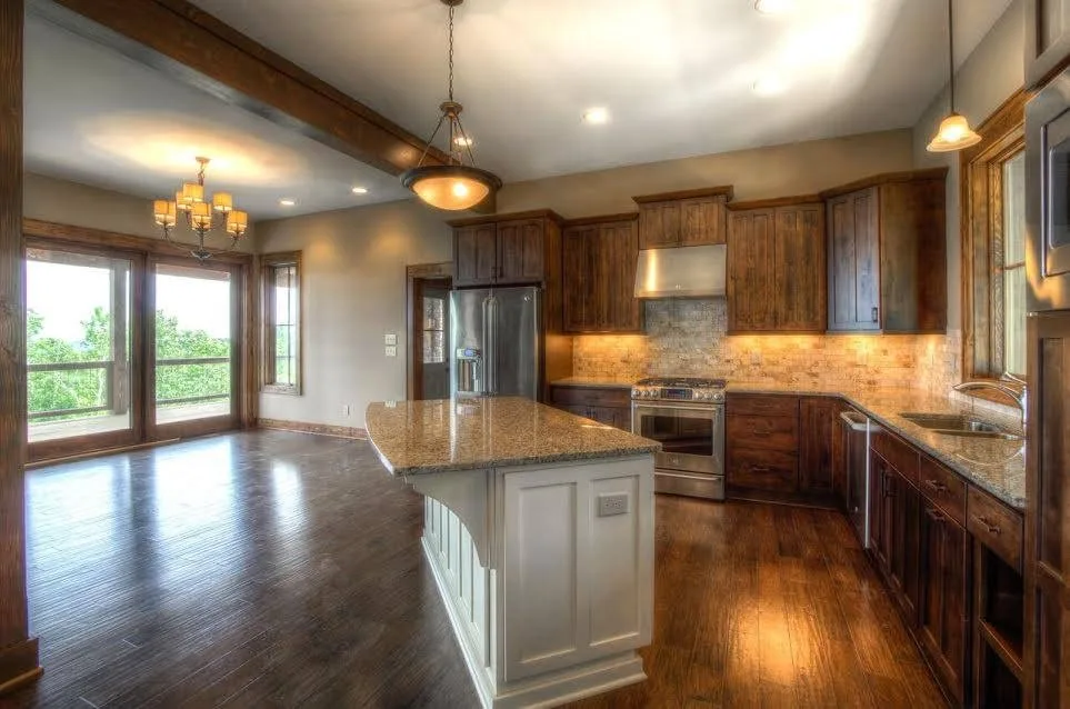 Heritage 1650 Cabinetry LLC - Photo 13